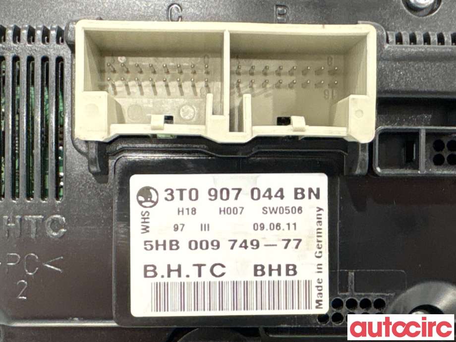 Varmeapparat betjening til Škoda Octavia 2009-2013 (Type II, Fase 2)  (SKODA|3T0907044BN|5HB009749-77|3T0907044DA)