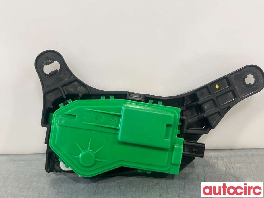 Diverse deler til Hyundai i30, 2012-2017 (Type II)  (HYUNDAI|81590A6200)
