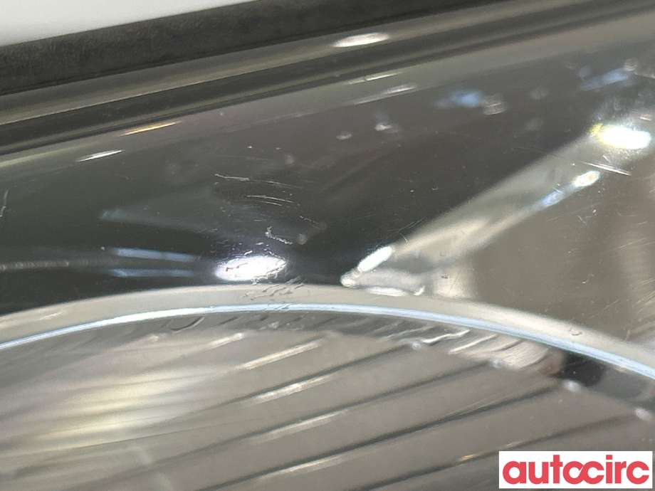 Frontlykt høyre halogen til Hyundai Ix35 2010-2015  (HYUNDAI|921022Y000||921022Y)