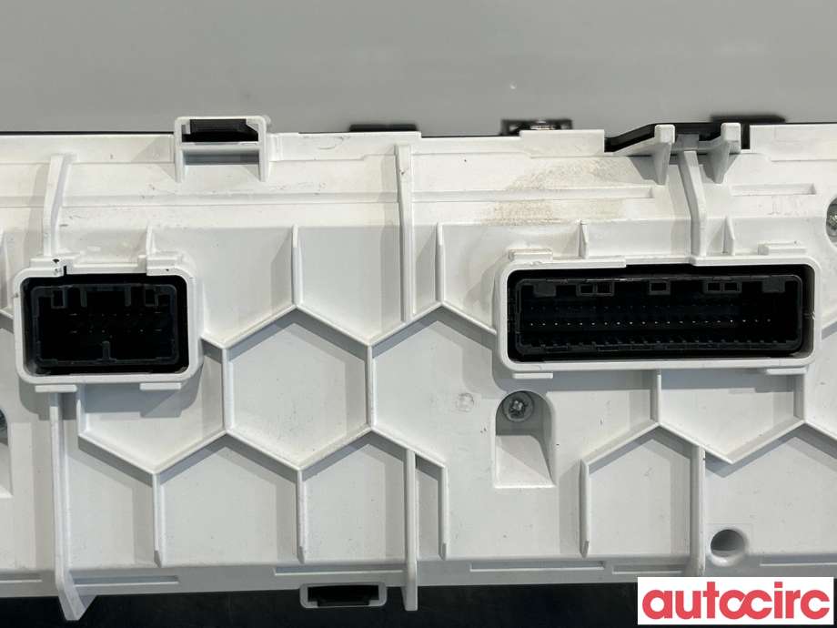 Instrumentpanel til Toyota Prius 2016-2023 (Type IV) (combi) (combi) (TOYOTA|8382147L20||83800-47L50-F)