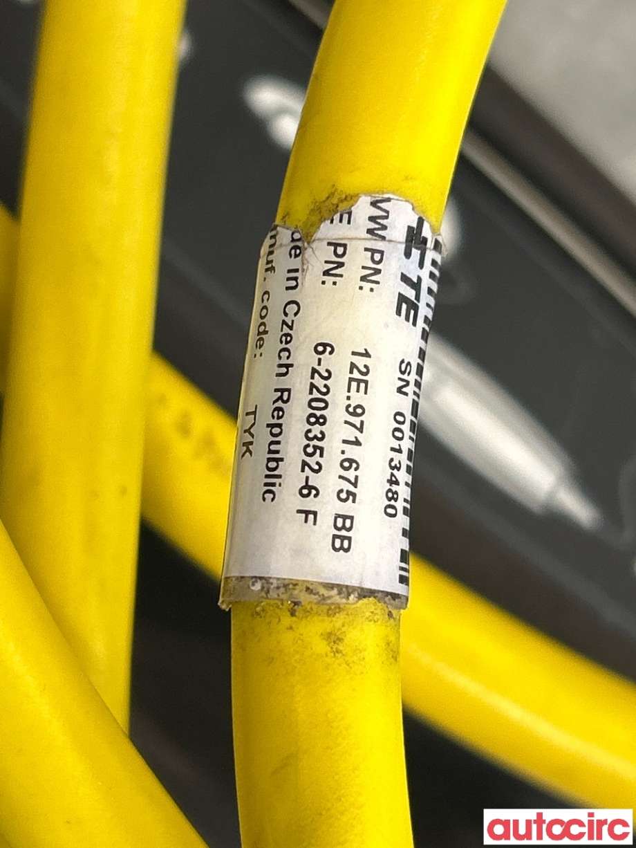 Batterilader kabel til VW e-Golf 2014-2017 (Fase 1)  (VOLKSWAGEN|12E971675CG||12E971675BB)