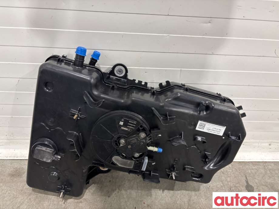 AdBlue tank til VW Transporter / Caravelle 2015-2019 (T6) (T6) (VOLKSWAGEN|7E0131877H|)