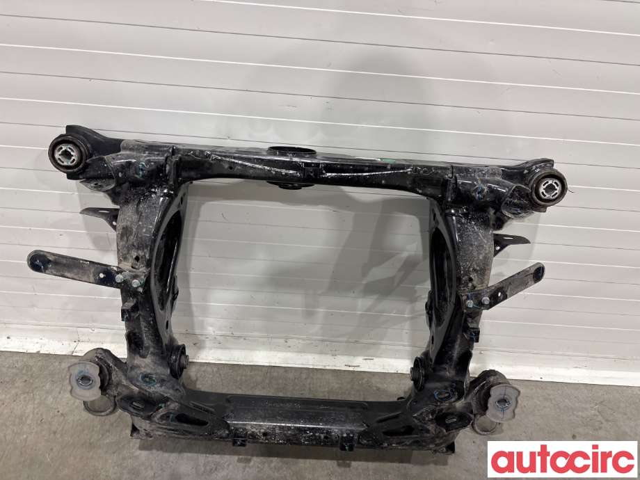 Travers bak til Volvo EX30 2023-->> (VOLVO|31345351|)