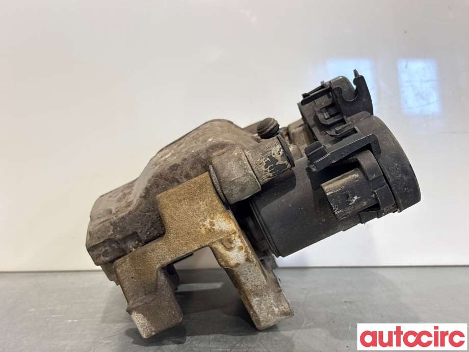 Bremsecaliper høyre bak til Mercedes C-Klasse 2014-2018 (Fase 1) (W205) (W205) (MERCEDES|A2054230481|)