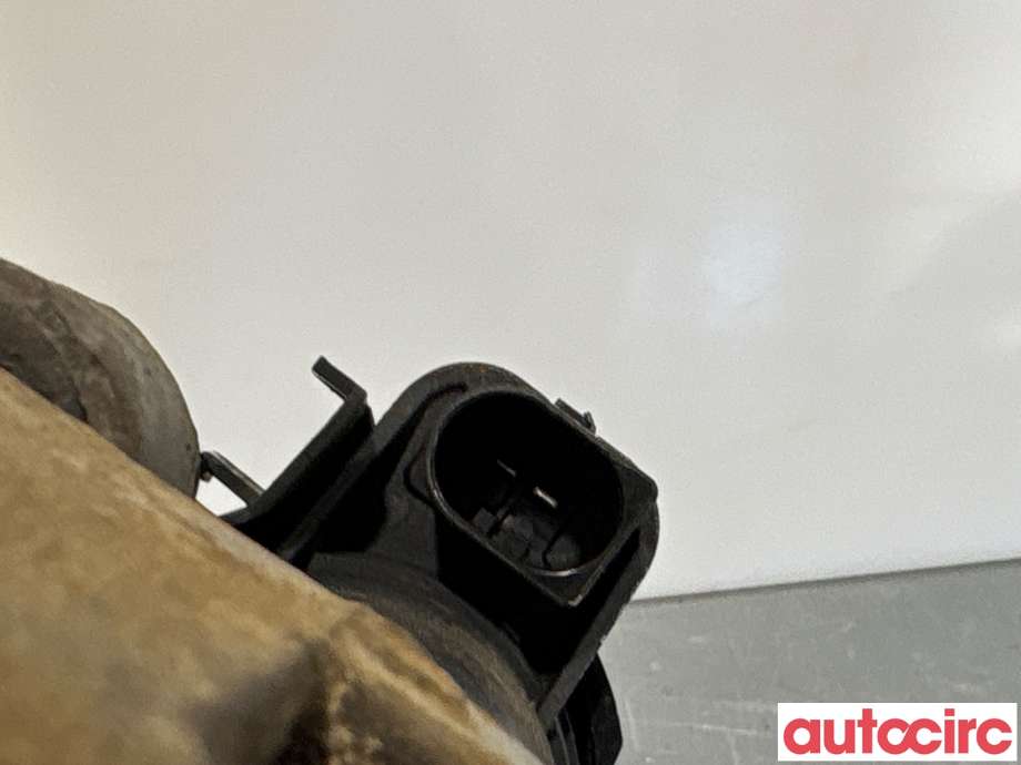 Bremsecaliper høyre bak til Mercedes C-Klasse 2014-2018 (Fase 1) (W205) (W205) (MERCEDES|A2054230481|)