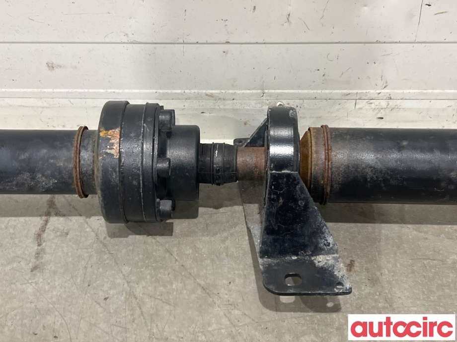 Mellomaksel til VW Caddy 2015-2020 (Type III, Fase 3)  (VOLKSWAGEN|2K3521101F|)