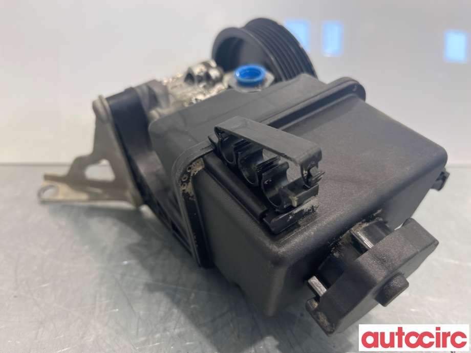 Servo pumpe mekanisk til Mercedes Vito/Viano 2010-2014 (Fase 2) (W639) (W639) (MERCEDES|A0064667801)