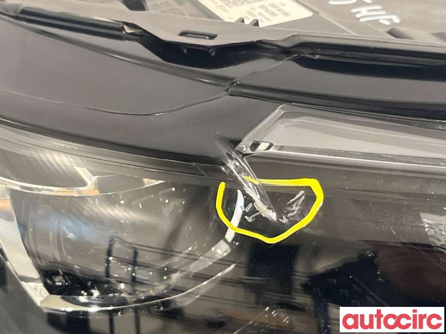 Frontlykt høyre halogen til VW T-Cross 2019-->> (VOLKSWAGEN|2GM941774B|2GM941036)