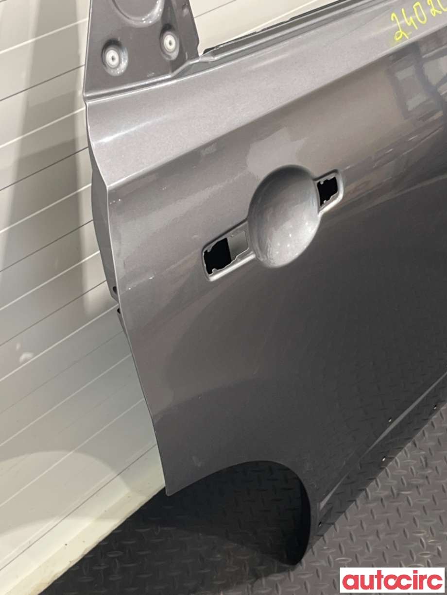 Dør høyre bak til Nissan Qashqai 2010-2014 (Type I, Fase 2)  (NISSAN|H2100EY1MA|)