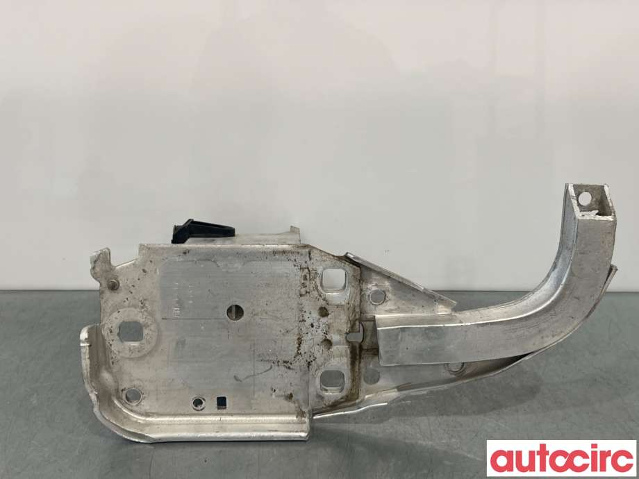 Diverse deler til Audi A6 2011-2014 (Type IV, Fase 1) (C7) (C7) (AUDI|4G0807133F|)