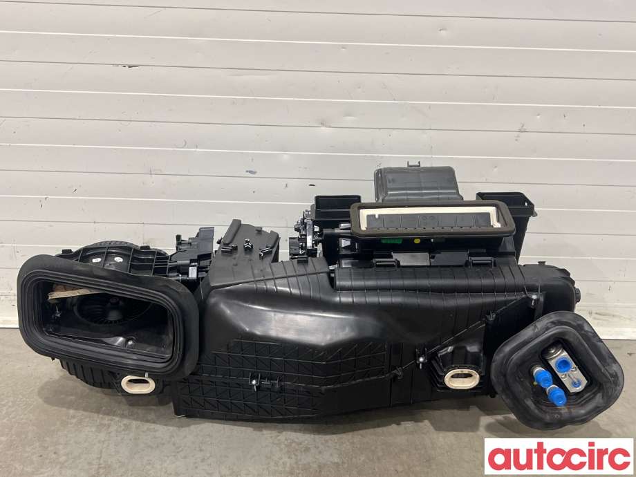 Varmeapparat til Mercedes C-Klasse 2014-2018 (Fase 1) (W205) (W205) (MERCEDES|A2058309304|A2058309504)