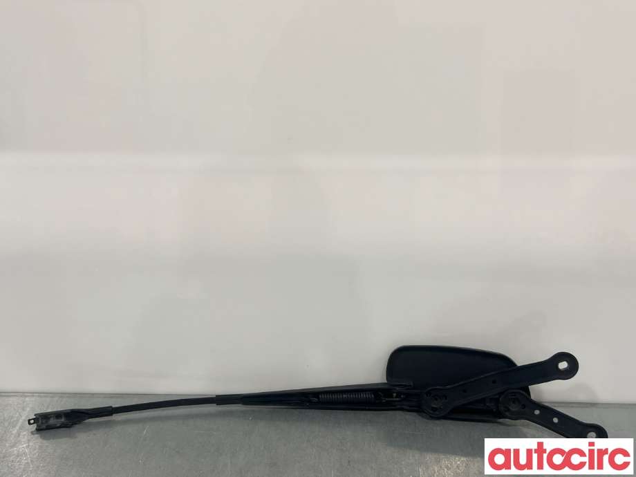 Viskerarmer frontrute til Mercedes A-Klasse 2012-2018 (W176) (W176) (MERCEDES|A1768200144|)