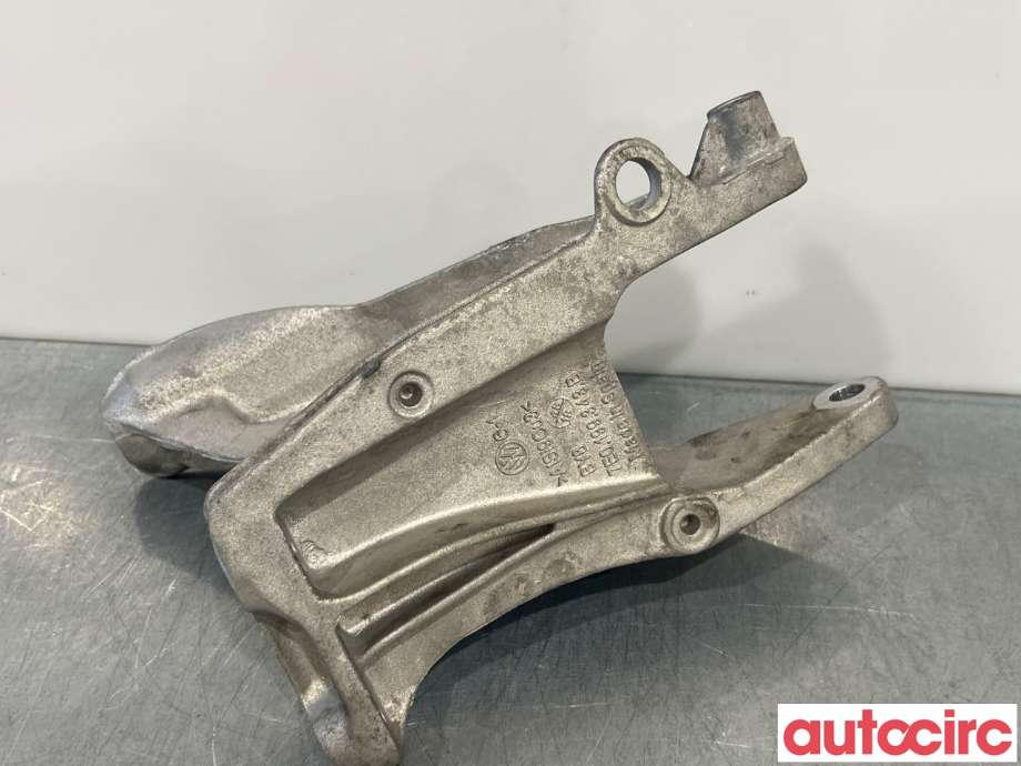 Motorfeste til VW Transporter / Caravelle 2019-->> (T6.1) (T6.1) (VOLKSWAGEN|7E0199343B|)
