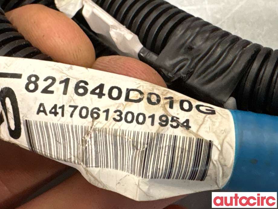 Kabel høy volt (HV) hybrid til Toyota Yaris 2014-2020 (Type III, Fase 2) (TOYOTA|821640D010|)