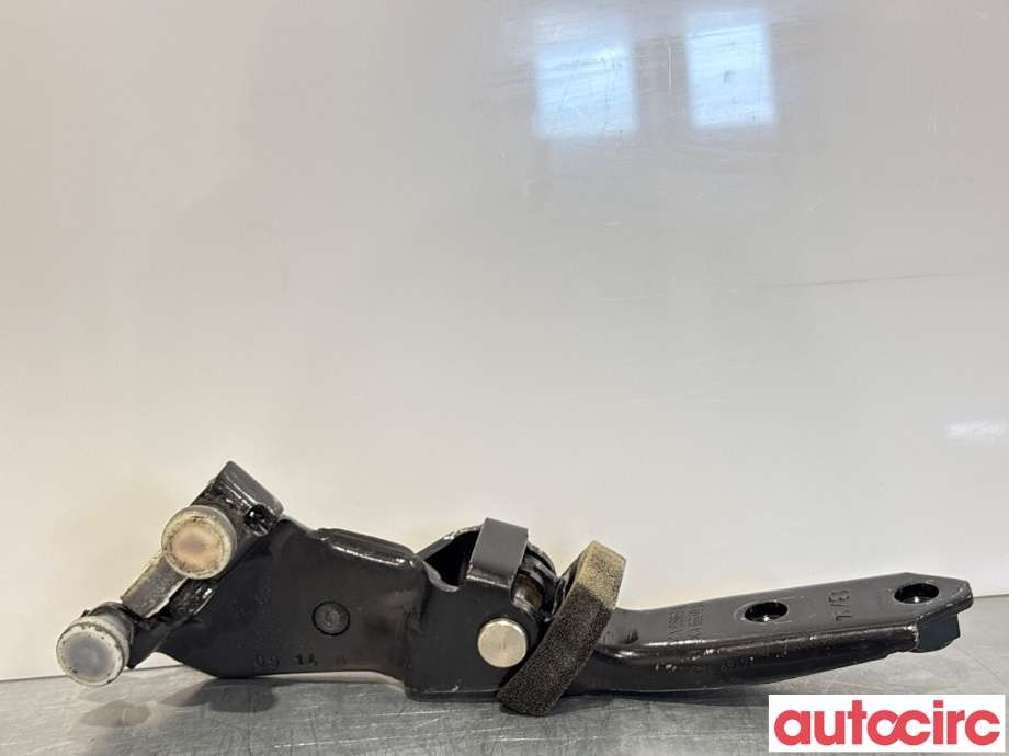Diverse deler til VW Caddy, 2010-2015 (Type III, Fase 2)  (VOLKSWAGEN|2K0843336A)