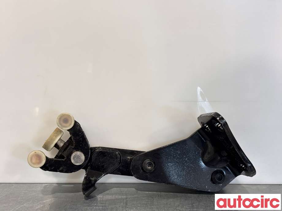 Diverse deler til VW Caddy, 2010-2015 (Type III, Fase 2)  (VOLKSWAGEN|2K0843398B)