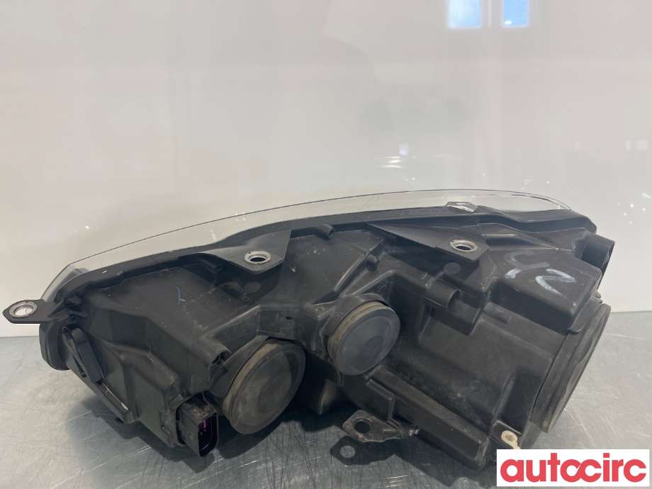 Frontlykt høyre halogen til VW Golf VI 2008-2012  (VOLKSWAGEN|5K1941006L)