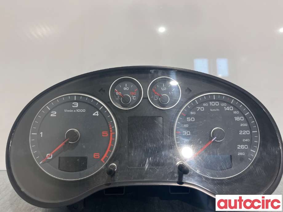 Instrumentpanel til Audi A3, 2009-2012 (Type II, Fase 2) (AUDI|8P0920932N)