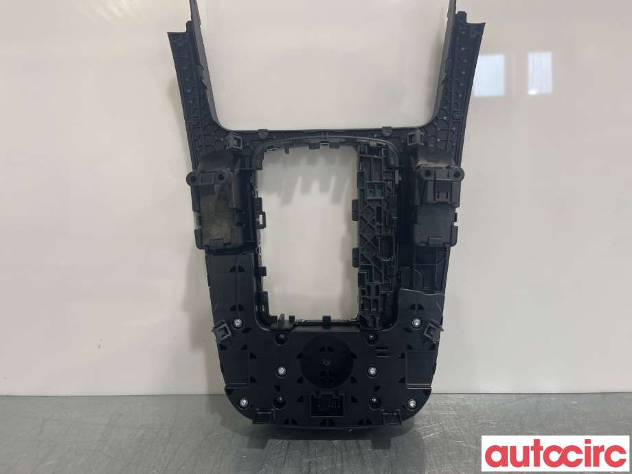 Bilstereo diverse til Audi A4 2007-2014 (Type IV) (B8) (B8) (AUDI|8T0919611)