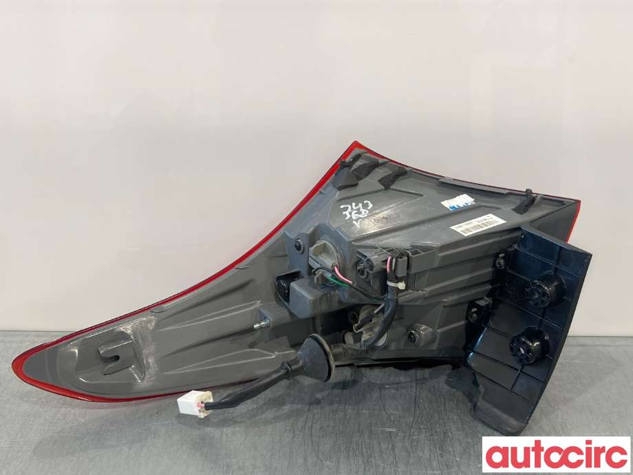 Baklykt venstre til Hyundai i30 2012-2017 (Type II)  (HYUNDAI|92401A6200|)