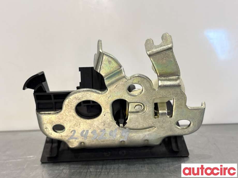 Baklukelås til Audi A6, Allroad 2012-2014 (Type III, Fase 1) (C7) (C7) (AUDI|8K9827505A||8R0827505A)