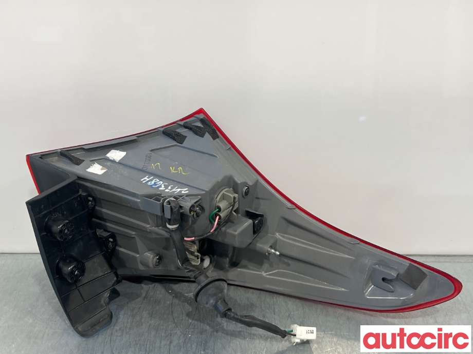 Baklykt høyre til Hyundai i30 2012-2017 (Type II)  (HYUNDAI|92402A6200|)
