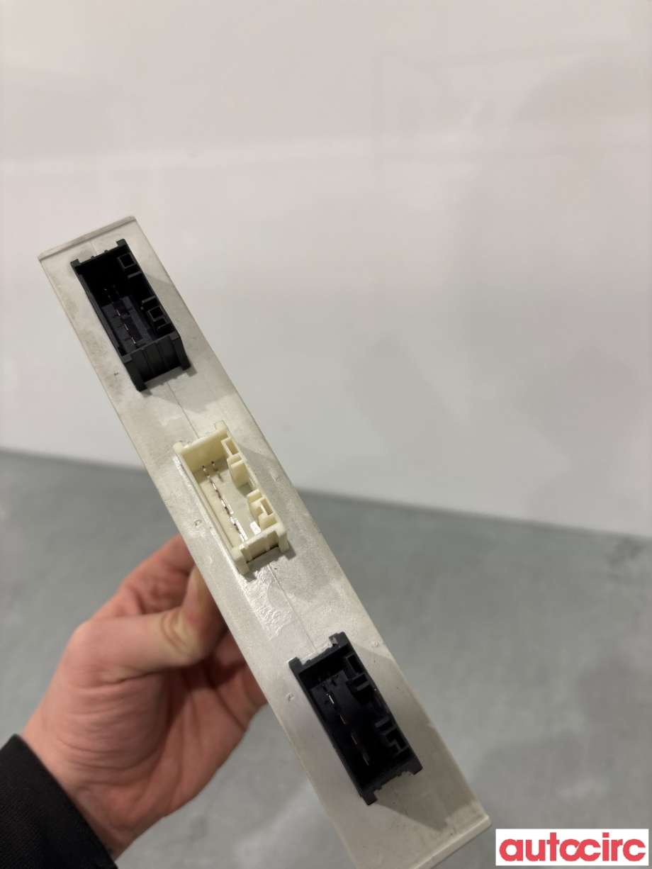 Styreenhet elektrisk bakluke til BMW X5 2007-2013 (E70) (E70) (BMW|61357335274|F005V00811|)