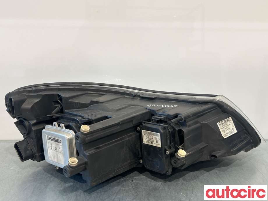 Frontlykt venstre xenon til Škoda Octavia 2009-2013 (Type II, Fase 2)  (SKODA|1Z1941017T||1Z1941015G)