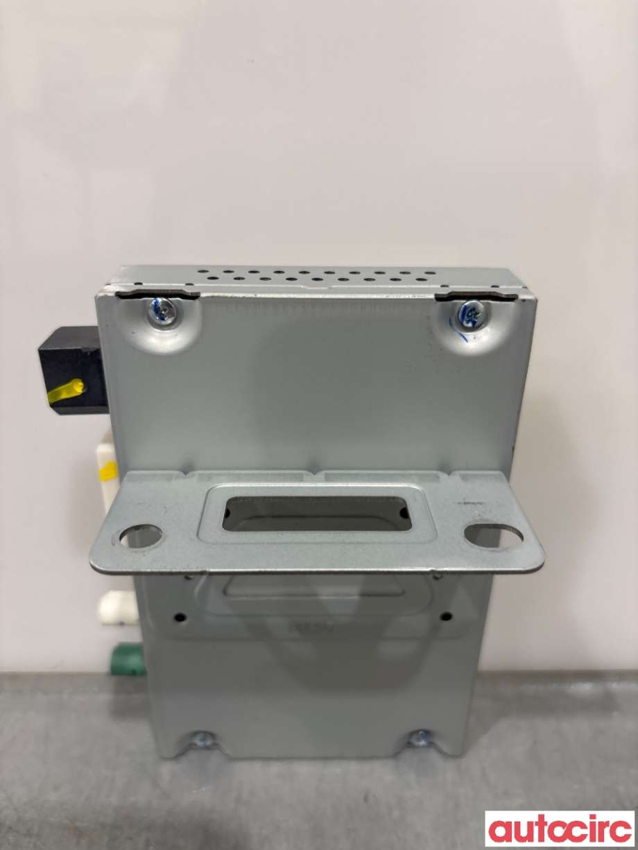 Antenne forsterker til MG ZS EV, 2019-2021 (Type I, Fase 1)  (MG|10642550)