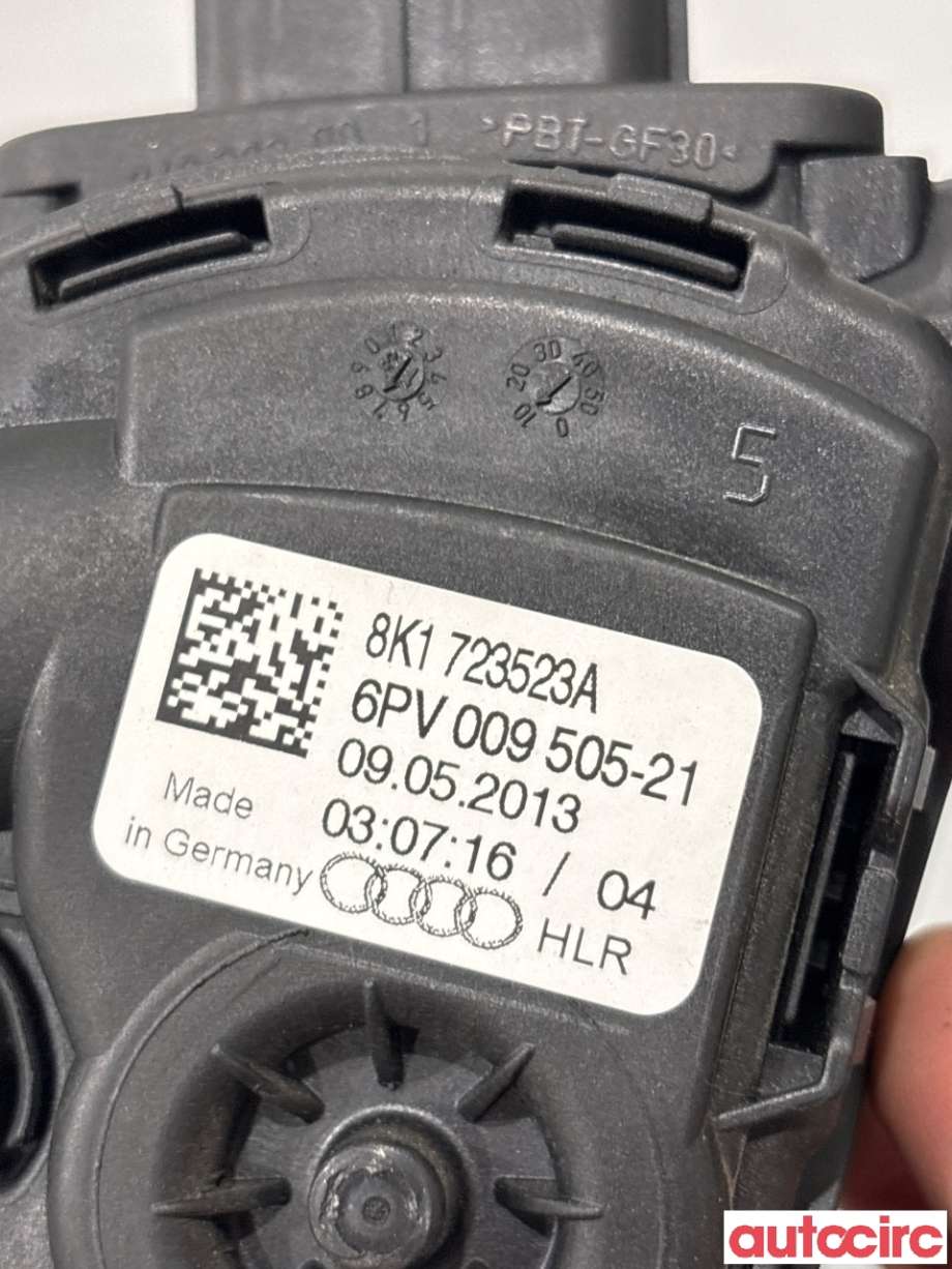 Pedal gass til Audi A6 2011-2014 (Type IV, Fase 1) (C7) (C7) (AUDI|8K1723523A|)
