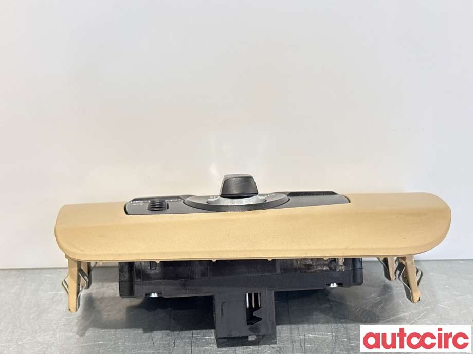 Bryter lys til BMW X5 2007-2013 (E70) (E70) (BMW|61319134726|33610201|9134726)