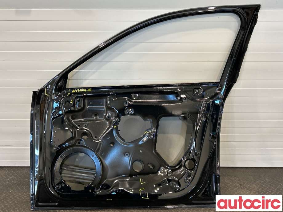 Dør høyre foran til Audi A3 2016-2020 (Type III, Fase 2)  (AUDI|8V4831052B)