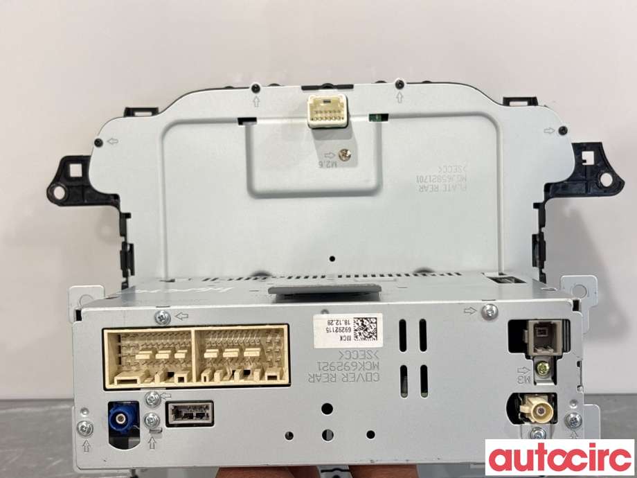 Bilstereo navigasjon til Kia Niro 2016-2021 (KIA|96550Q4231|IA88403DENE|96550-Q4231)