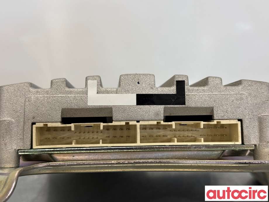 Bilstereo forsterker til Kia Niro 2016-2021 (KIA|96370Q4100||96370-Q4100)