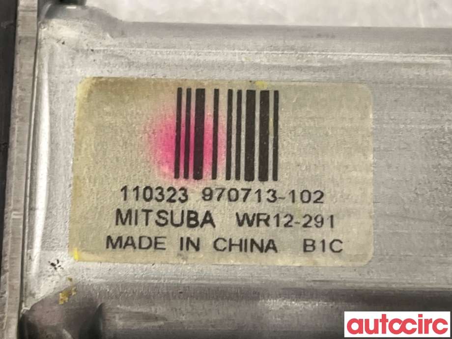 Ruteheis venstre foran til Volvo XC70 2008-2013 (Type II, Fase 1)  (VOLVO|30699645|970713-101|)