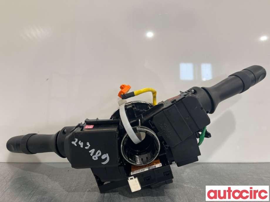 Bryter combi til Toyota Yaris 2014-2020 (Type III, Fase 2)  (TOYOTA|843070D250)