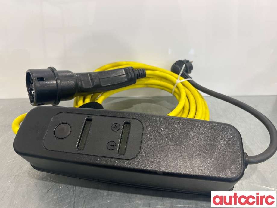 Batterilader (OBC - On Board Charger) til Mercedes C-Klasse 2014-2018 (Fase 1) (W205) (W205) (MERCEDES|A0005833200)