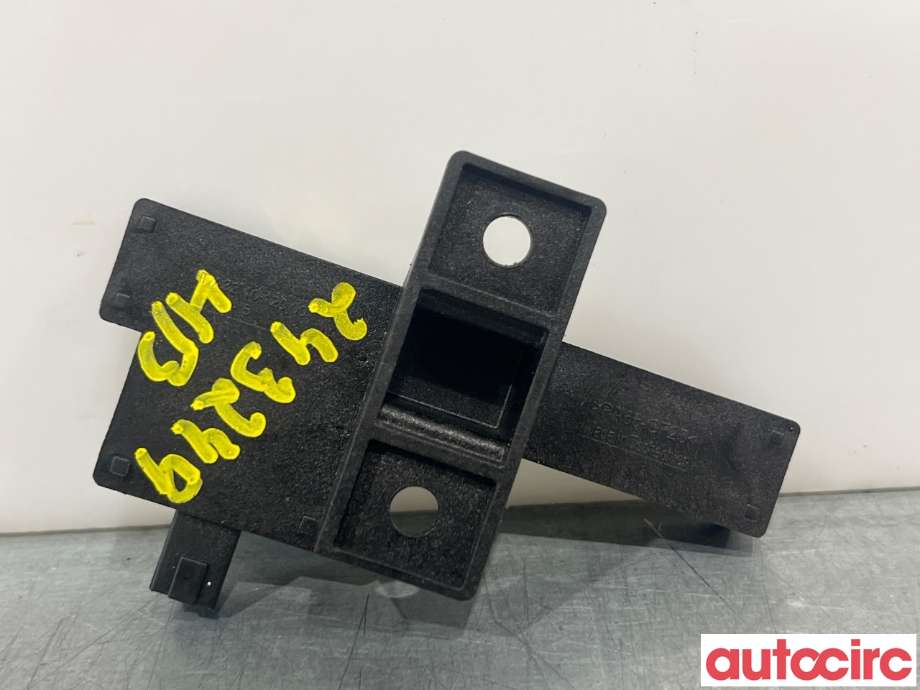 Diverse deler til Audi A6, Allroad 2012-2014 (Type III, Fase 1) (C7) (C7) (AUDI|8K0907247|)