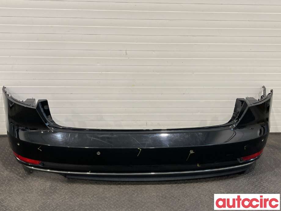 Støtfanger bak til Audi A4, 2015-2019 (Type V, Fase 1) (B9) (B9) (AUDI|8W5807067A)