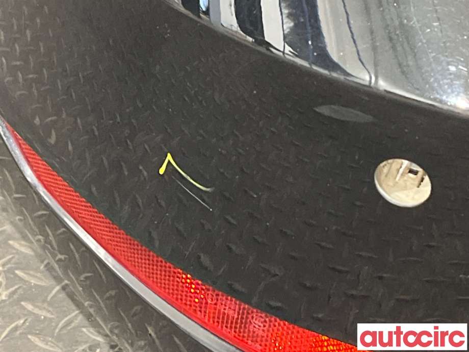 Støtfanger bak til Audi A4 2015-2019 (Type V, Fase 1) (B9) (B9) (AUDI|8W5807067A)