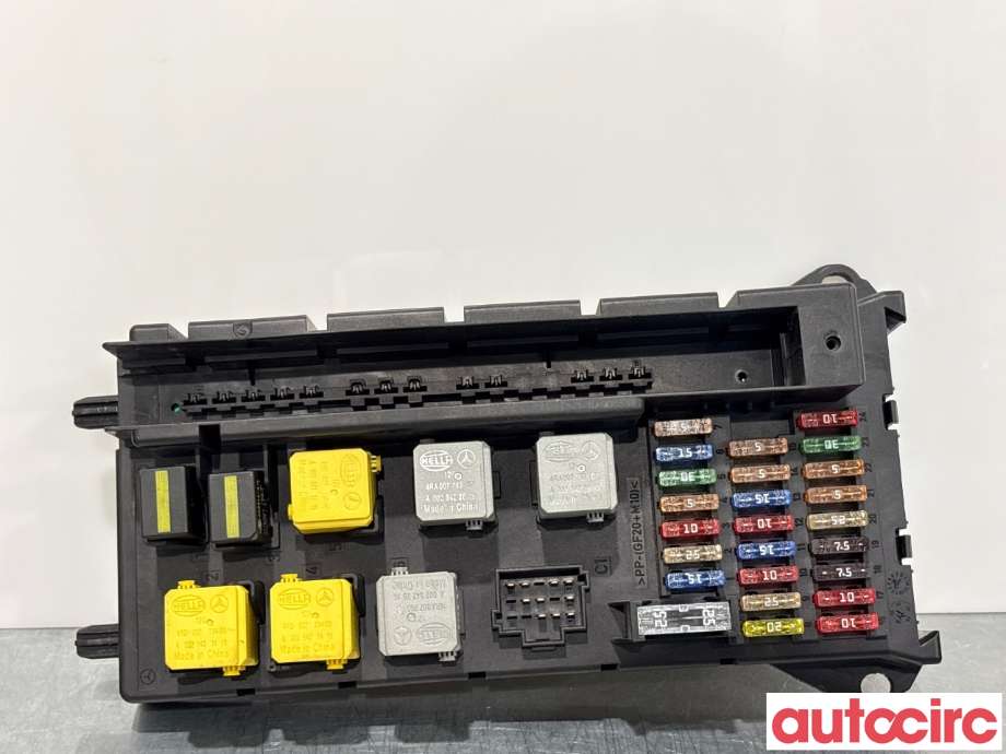 Sikringsboks til VW Crafter, 2011-2016 (Type I, Fase 2) (VOLKSWAGEN|2E0937615B)