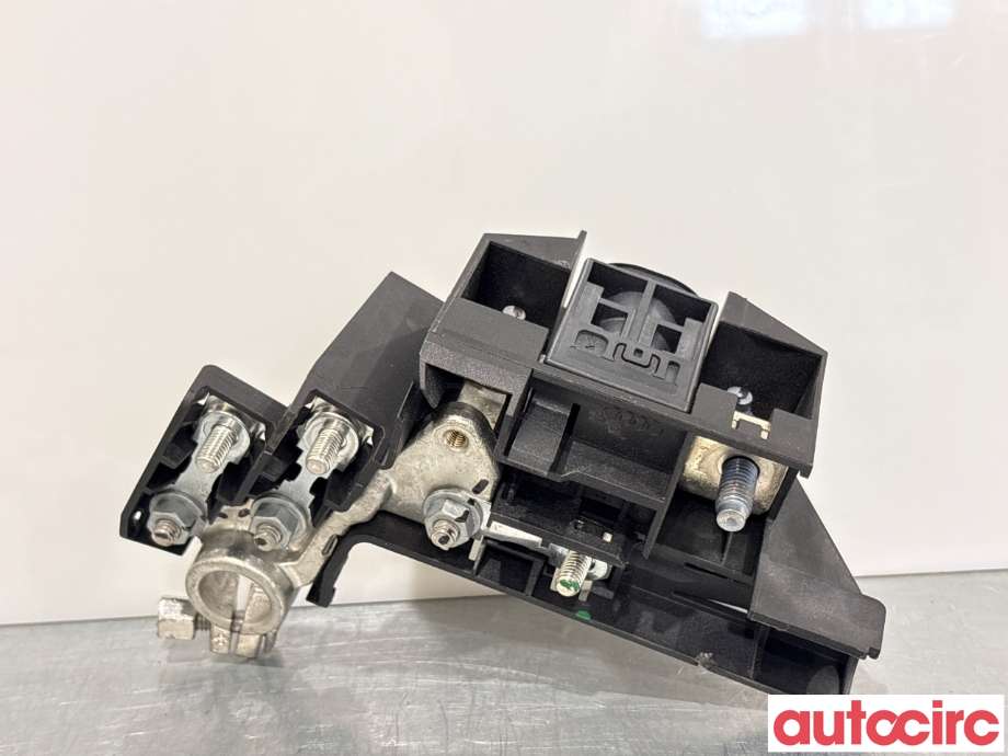 Sikringsboks til Audi A6 2011-2014 (Type IV, Fase 1) (C7) (C7) (AUDI|8J0915459|)