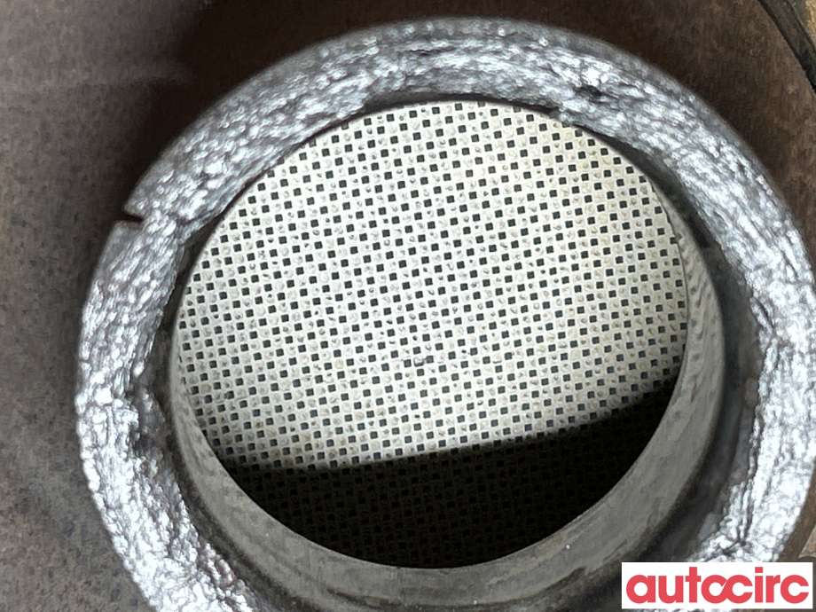 Partikkelfilter til VW Transporter / Caravelle 2009-2015 (Fase 2) (T5) (T5) (VOLKSWAGEN|7E0254700JX||7E0254700J)