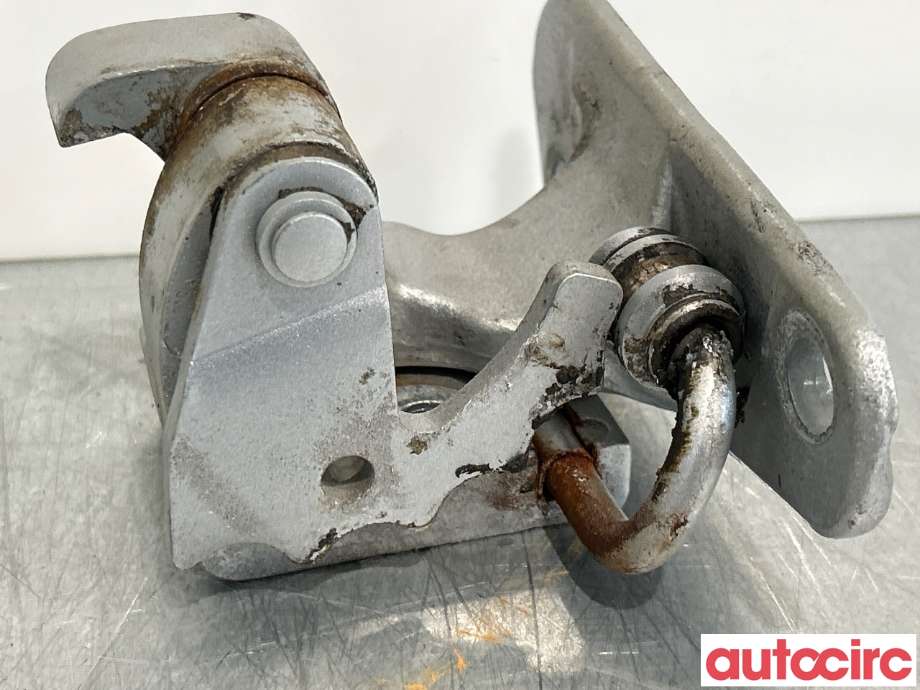 Hengsler til VW Transporter / Caravelle 2009-2015 (Fase 2) (T5) (T5) (VOLKSWAGEN|7H0831411B|)