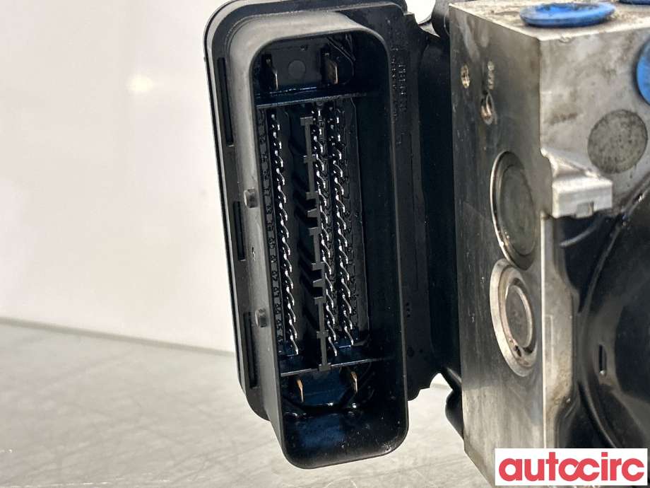 ABS sentral til VW Transporter / Caravelle 2009-2015 (Fase 2) (T5) (T5) (VOLKSWAGEN|7E0614517J|100212-10124)