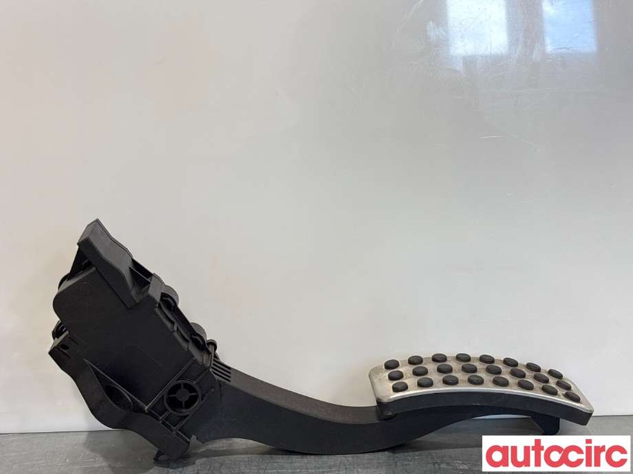 Pedal gass til Mercedes A-Klasse 2012-2018 (W176) (W176) (MERCEDES|A2463001404||A2463001604)