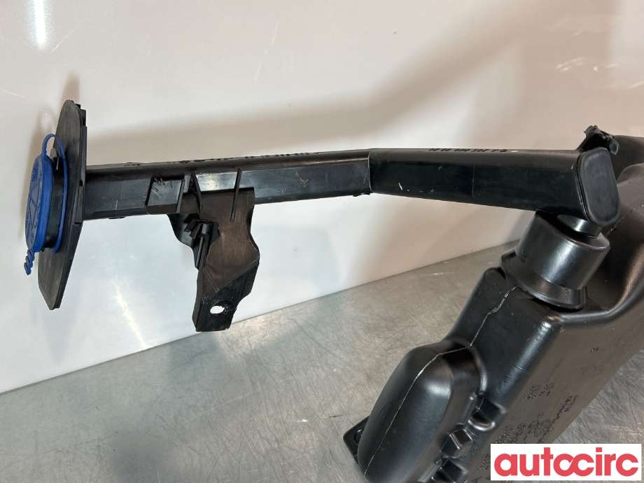 Spylertank til Mercedes C-Klasse 2014-2018 (Fase 1) (W205) (W205) (MERCEDES|A2058690020|A2058600064|A20586920)