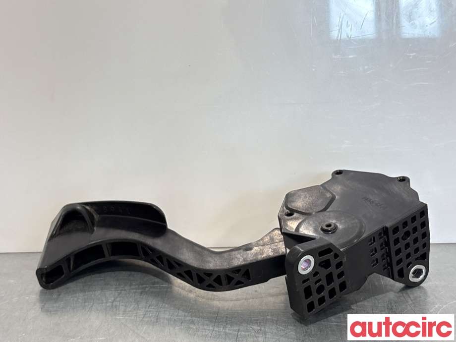 Pedal gass til Toyota RAV4 2013-2015 (Type IV, Fase 1)  (TOYOTA|7811042040|198800-8942|7811042041)