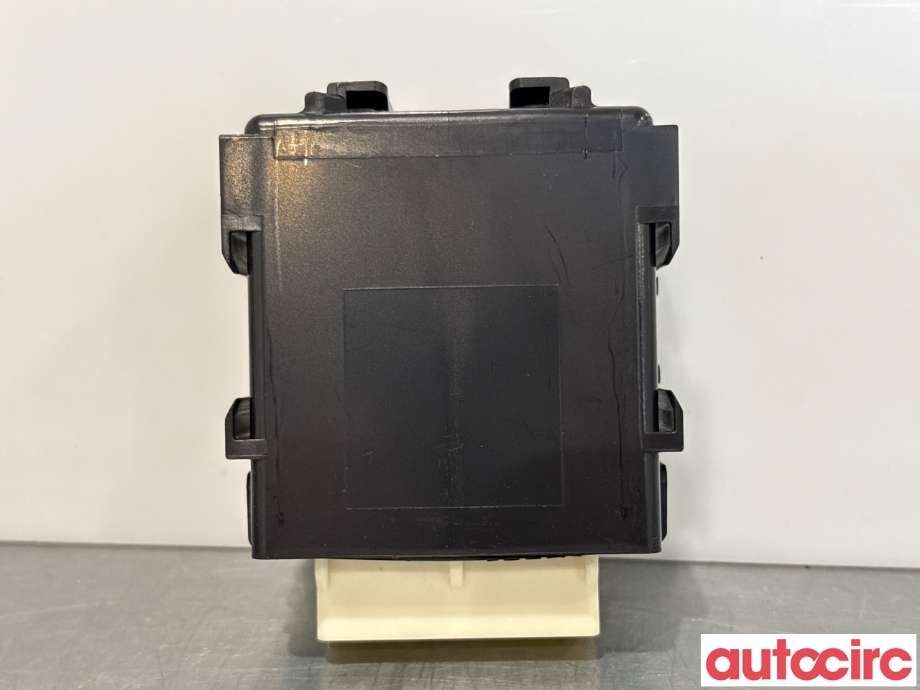 Rele diverse til Toyota RAV4 2013-2015 (Type IV, Fase 1)  (TOYOTA|8594042030|423000-2080|85940-42030)