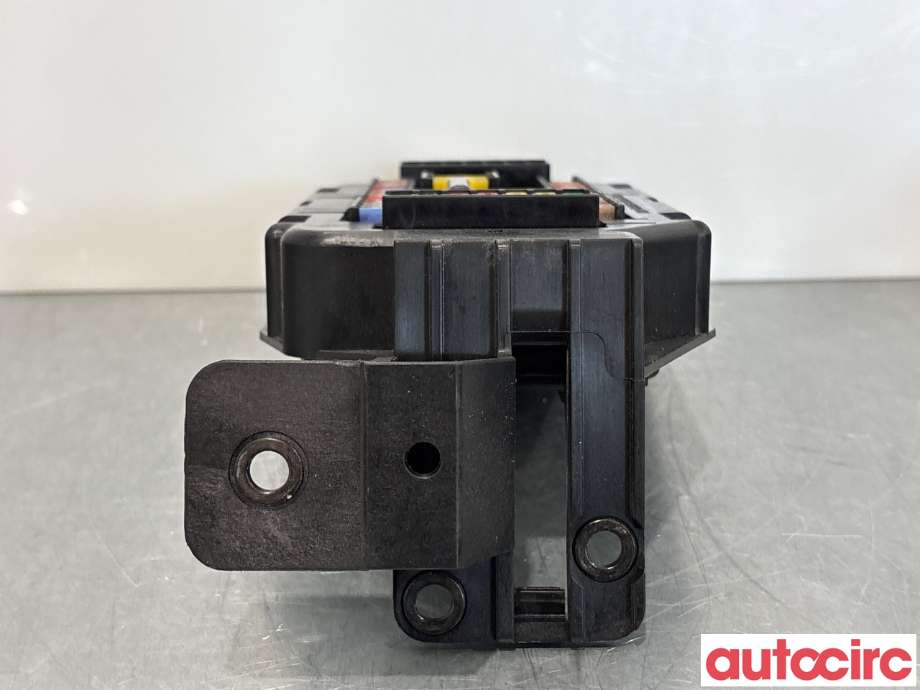 Sikringsboks til BMW X5 2013-2018 (F15) (F15) (BMW|61149224866|14062016|6819653)